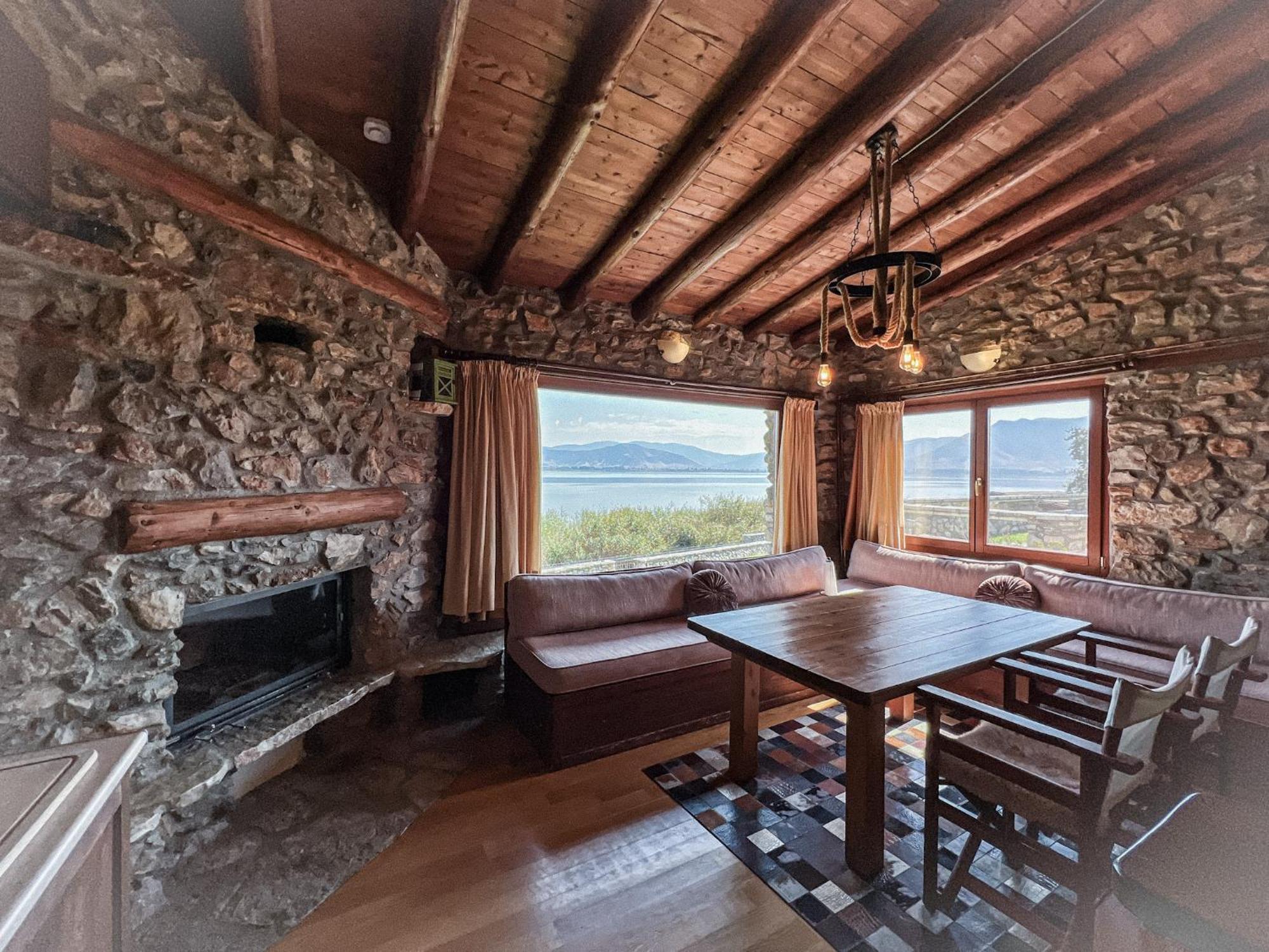 The Little Stone House By The Lake Kastoria Buitenkant foto