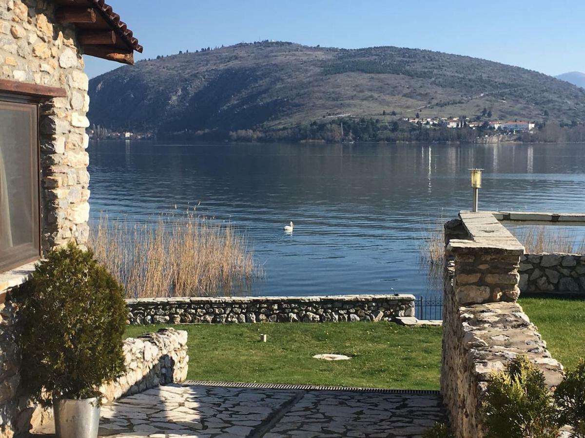 The Little Stone House By The Lake Kastoria Buitenkant foto